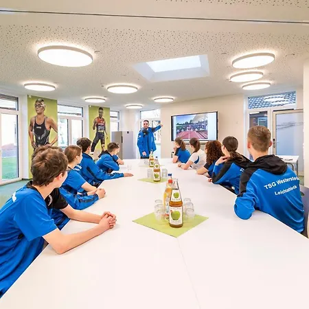 Hoessensportzentrum *