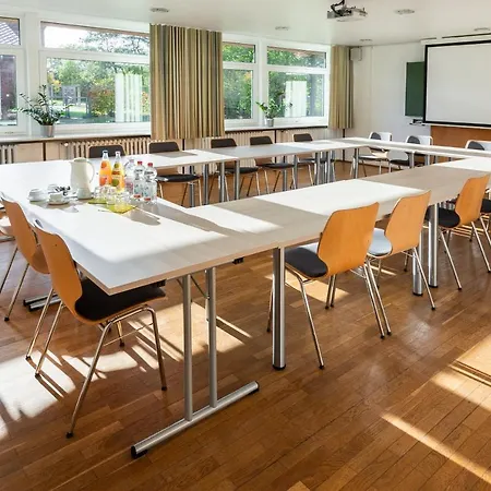 Hoessensportzentrum Hotell *